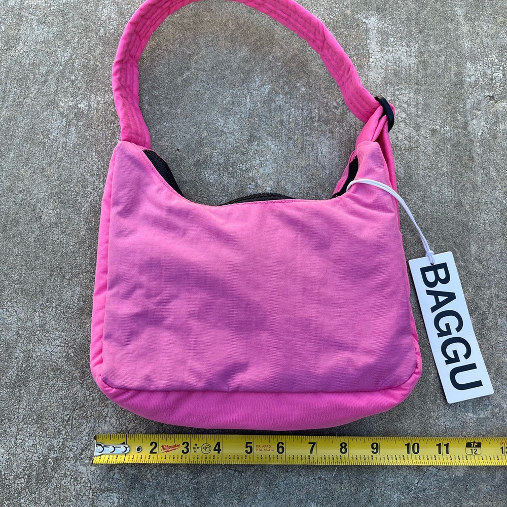 NWT BAGGU Mini Nylon Shoulder Bag in Azalea Pink - Picture 2 of 6